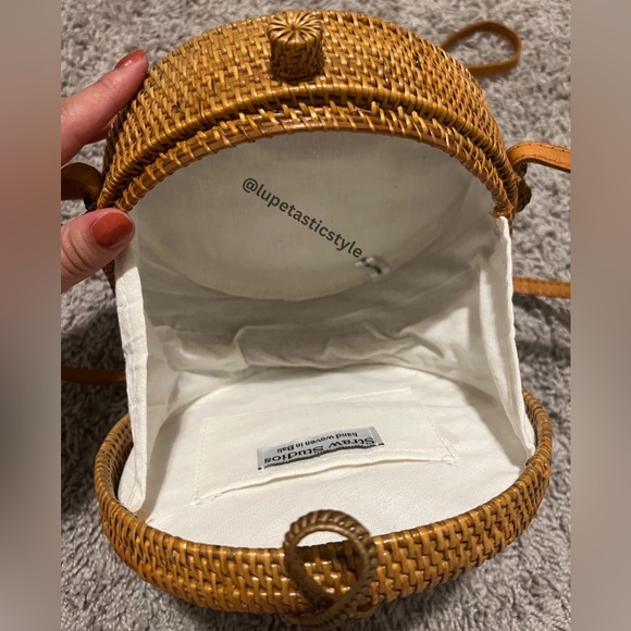 Circle Round Rattan Wicker Purse Woven Brown - Picture 6 of 8